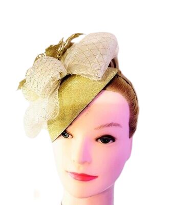 Girl's/ Women's Fascinators Hat Flower Feather Veil Headband Tea Party Church Wedding Cocktail Headwear with Clip/band Color: White and Gold