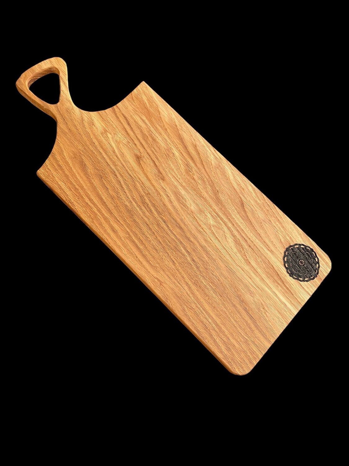 Oak chopping  board with the pattern print