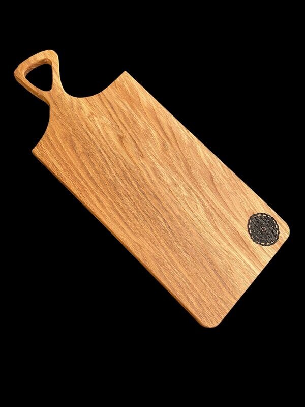 Oak chopping  board with the pattern print