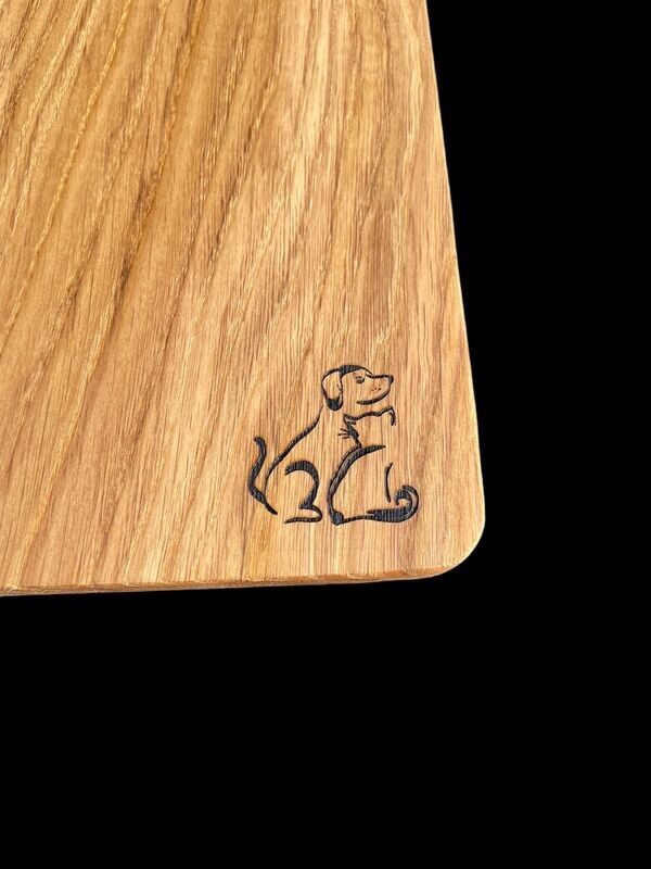 Oak chopping board with the cat and dog print