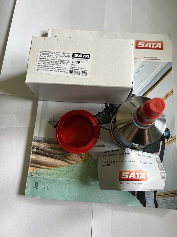 SATA Jet QCC Aluminum Cup w/Lid .15L For ALL JETS QCC OR THREADED INLET~Adapter with both