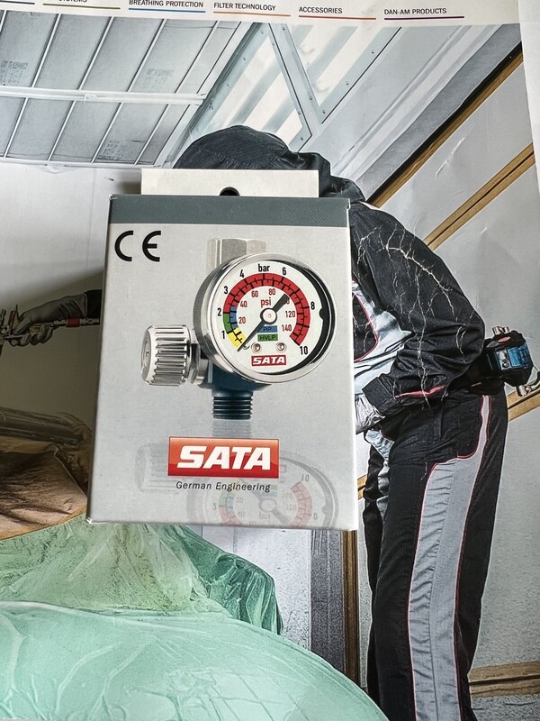 SATA Jet 27771  Air Micrometer w/Gauge