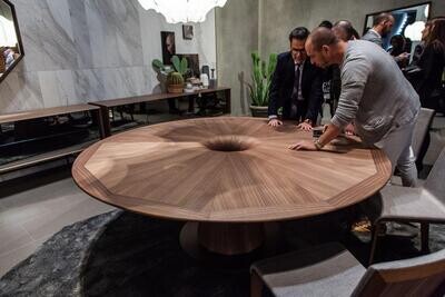 High Quality Wood Round Tables