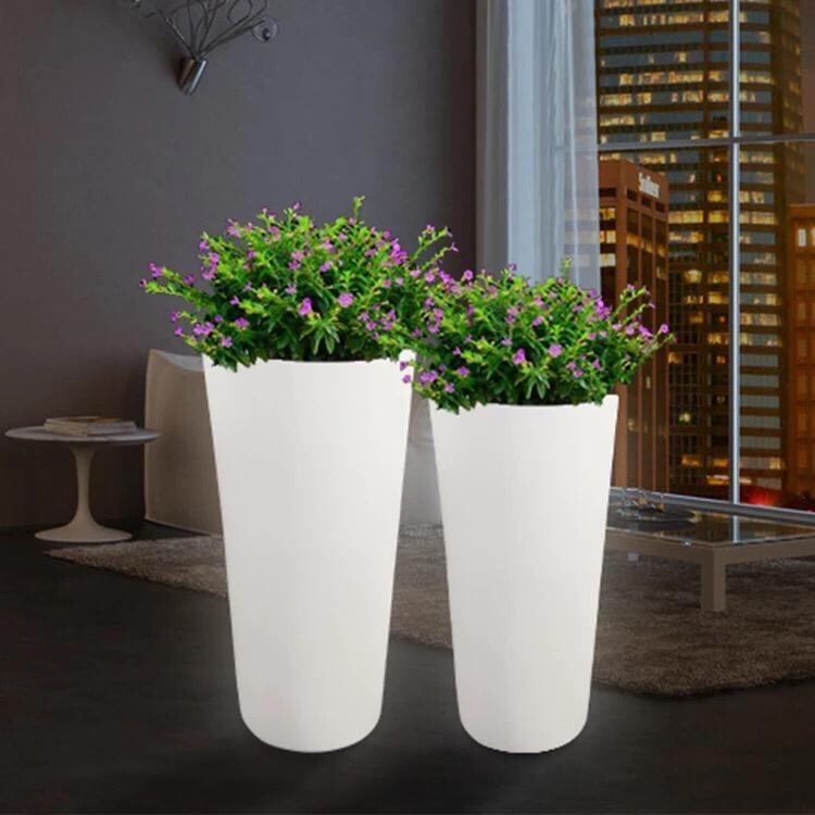 RECHARGEABLE LAMP WITH LED GROWING PLANTER