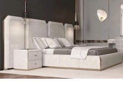 Modern Style Italian Leather Bed Set