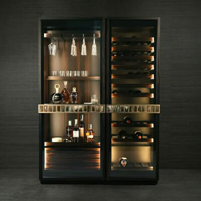 LUXURY MANHATTAN BAR CABINET