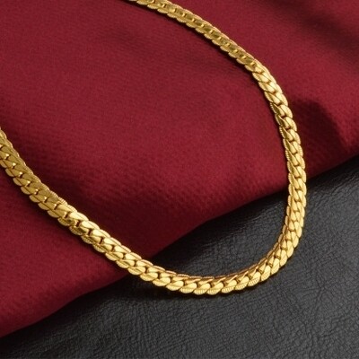 Gold palet necklace