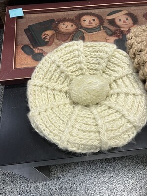 Vintage Crocheted Beret Off White