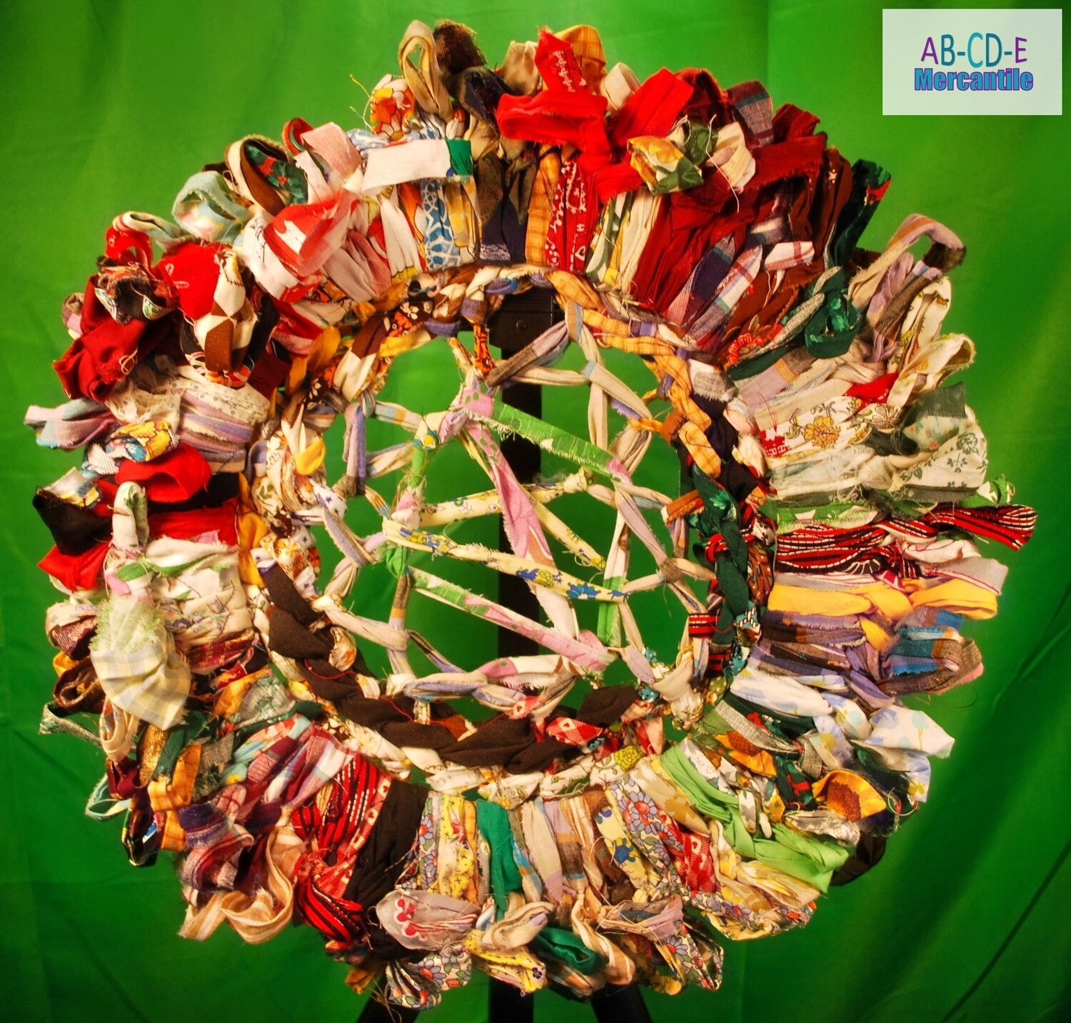 Salvage Loopty Loo Wreath with Crochet Center