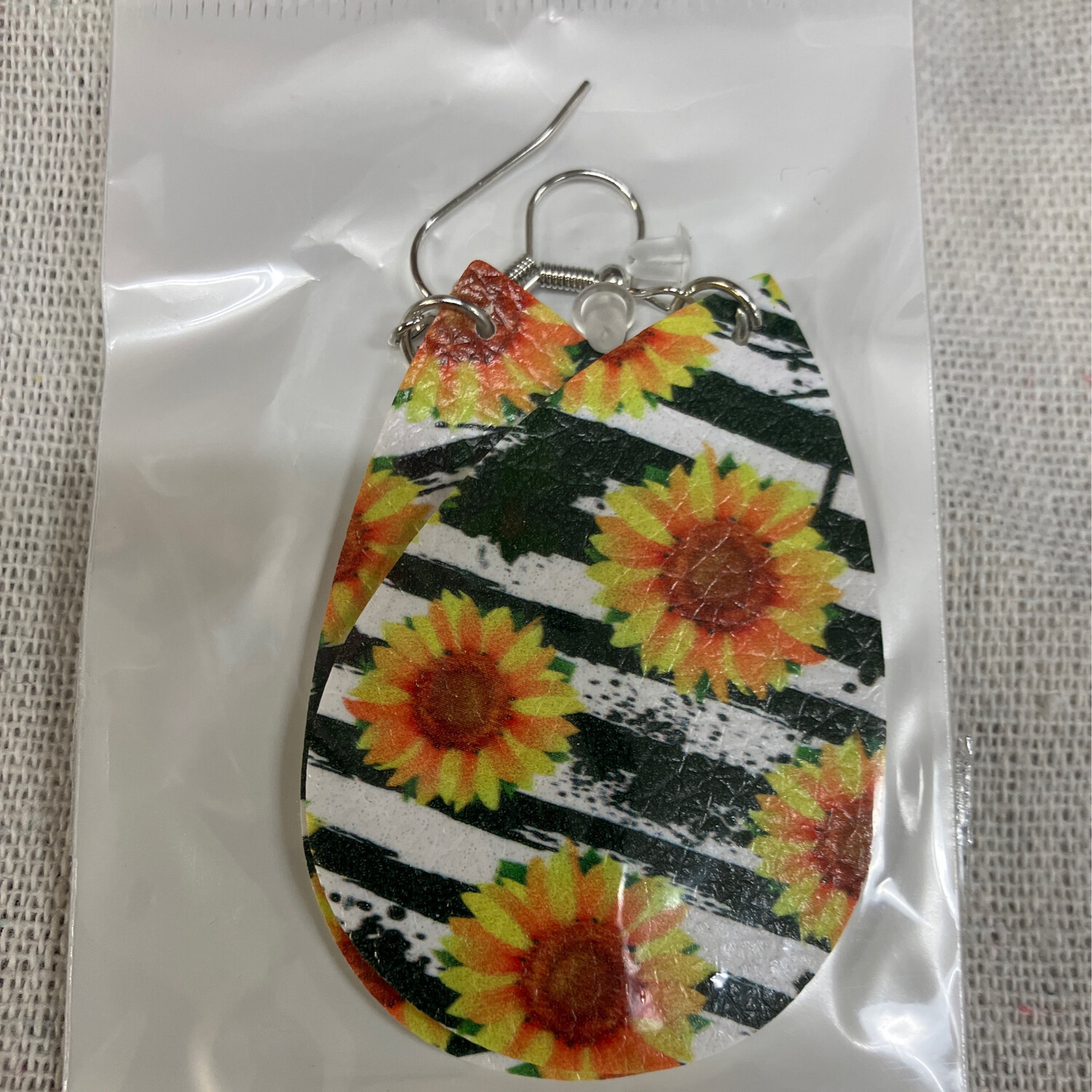 Leather Earrings-Flower 22