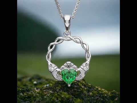 Green Stone Claddagh Pendant