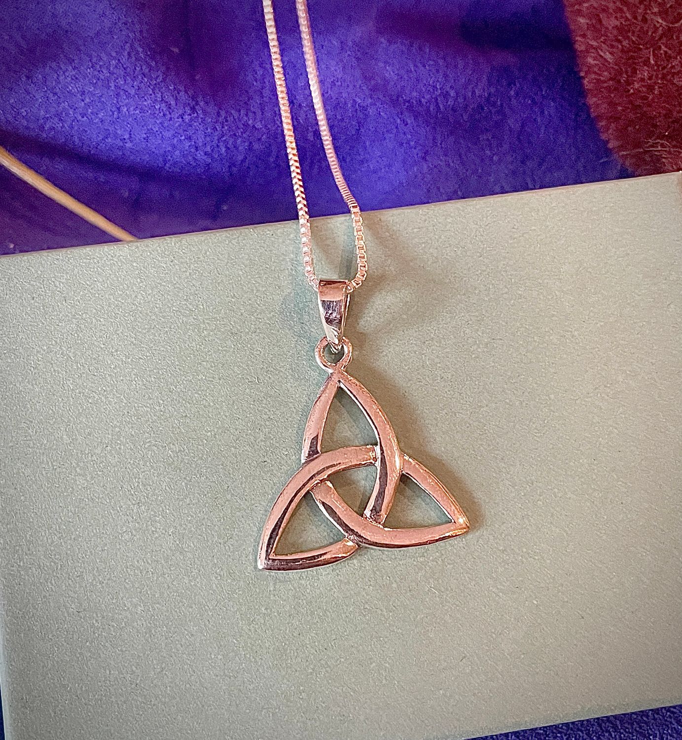 Celtic Love Knot Pendant, Sterling Silver Celtic Pendant