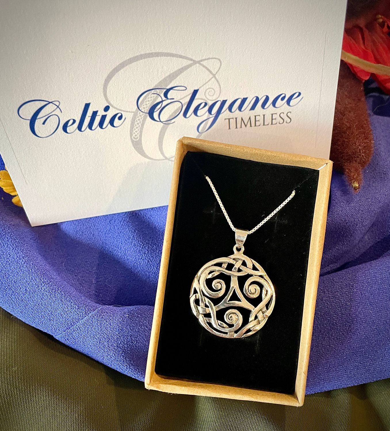 Celtic Knot - Elena Unique sterling silver Celtic knotwork pendant, handcrafted to celebrate Irish heritage and culture, by Celtic Elegance.