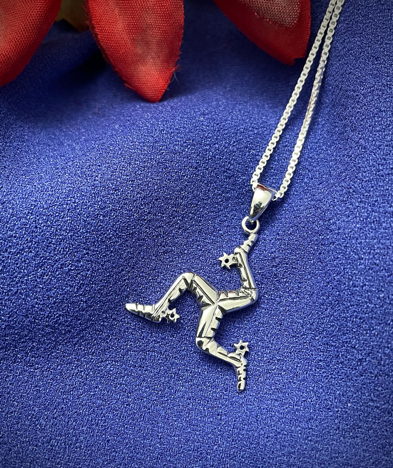 Celtic Manx Pendant- Diorval
