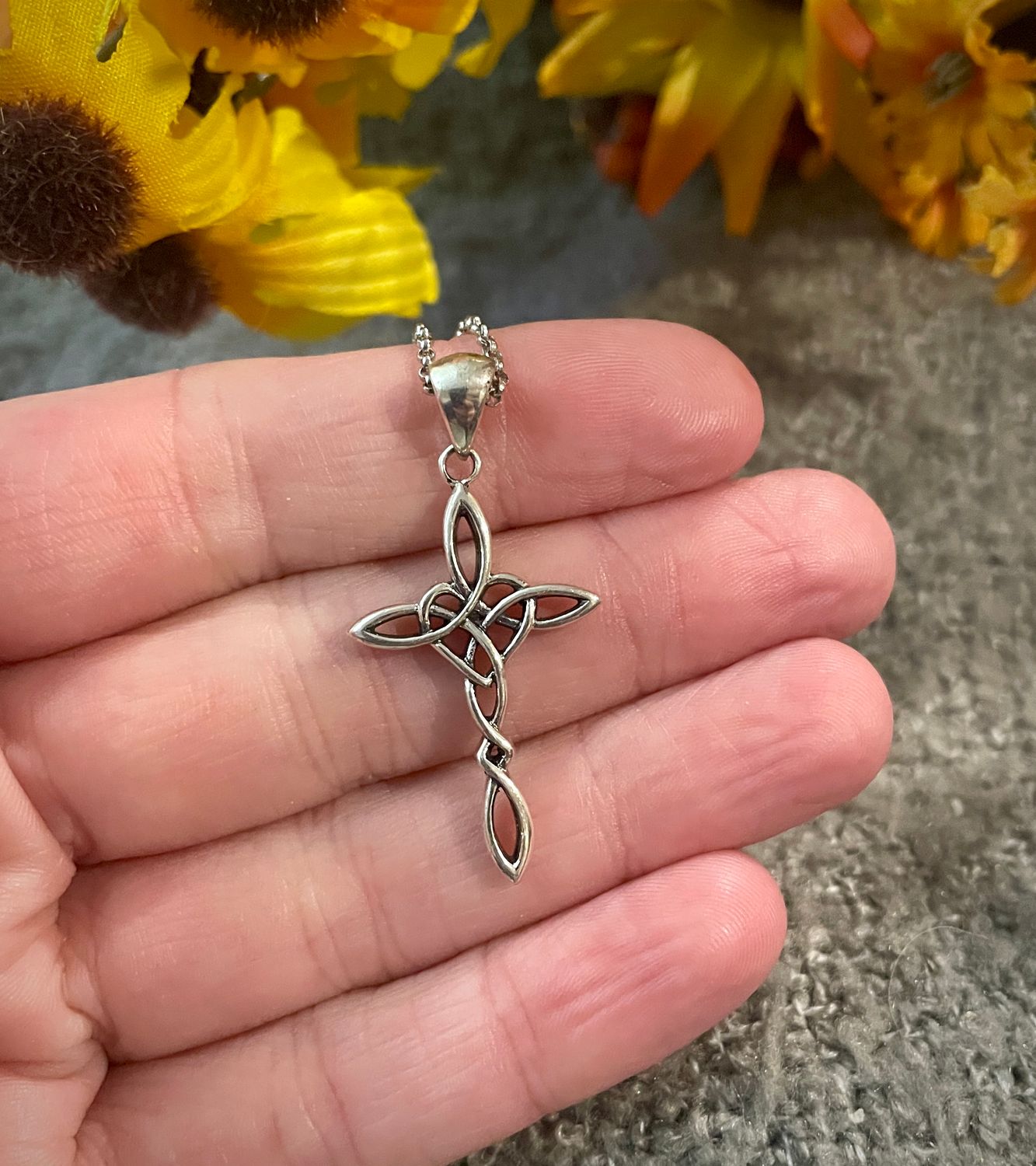 Celtic Knot and Heart Cross - Myrna