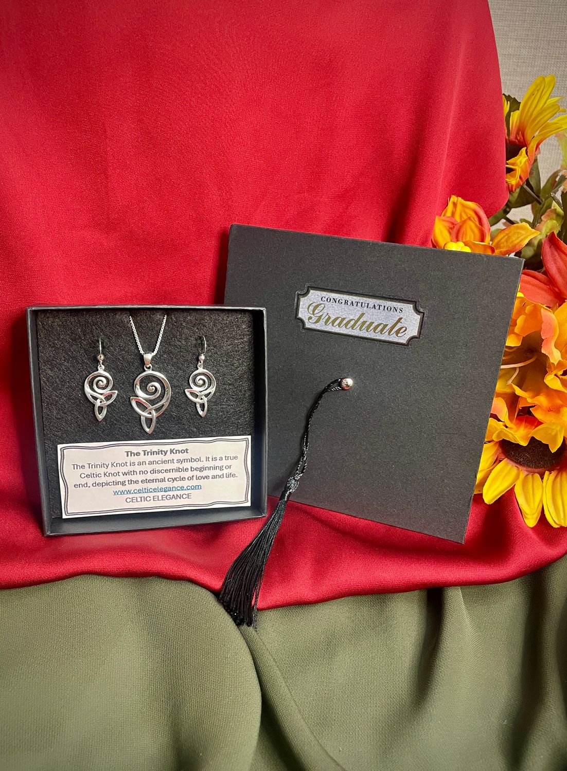 Graduation Trinity Knot Swirl Jewelry Set Cap Gift Box