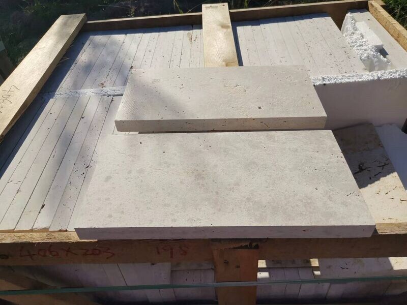 Prime Quality Turkish Travertine Paver 406x203x30 - Light Brown