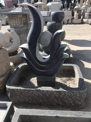 Natural Granite Water Feature - Pattern 9