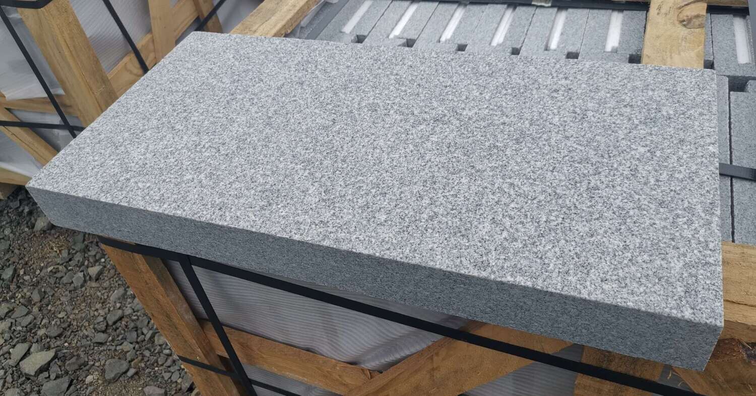 Light Grey Granite Drop Face Pool Coping-600x300x30/60