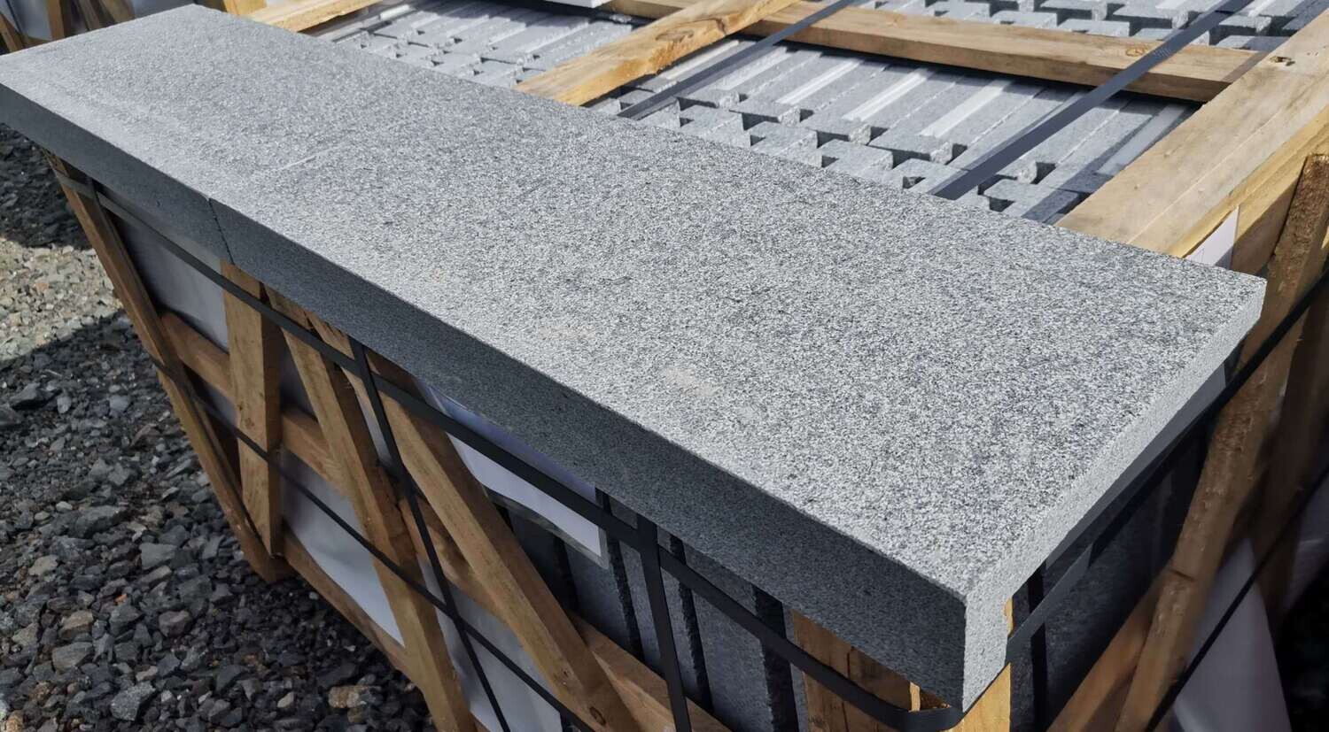 Padang Dark Grey Granite Drop Face Pool Coping - 600x250x25/60