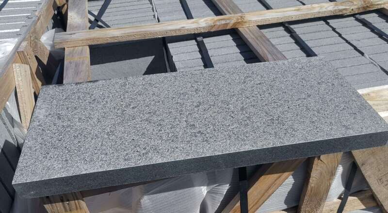 Padang Dark Grey Granite Square Edge Pool Coping - 600x250x40