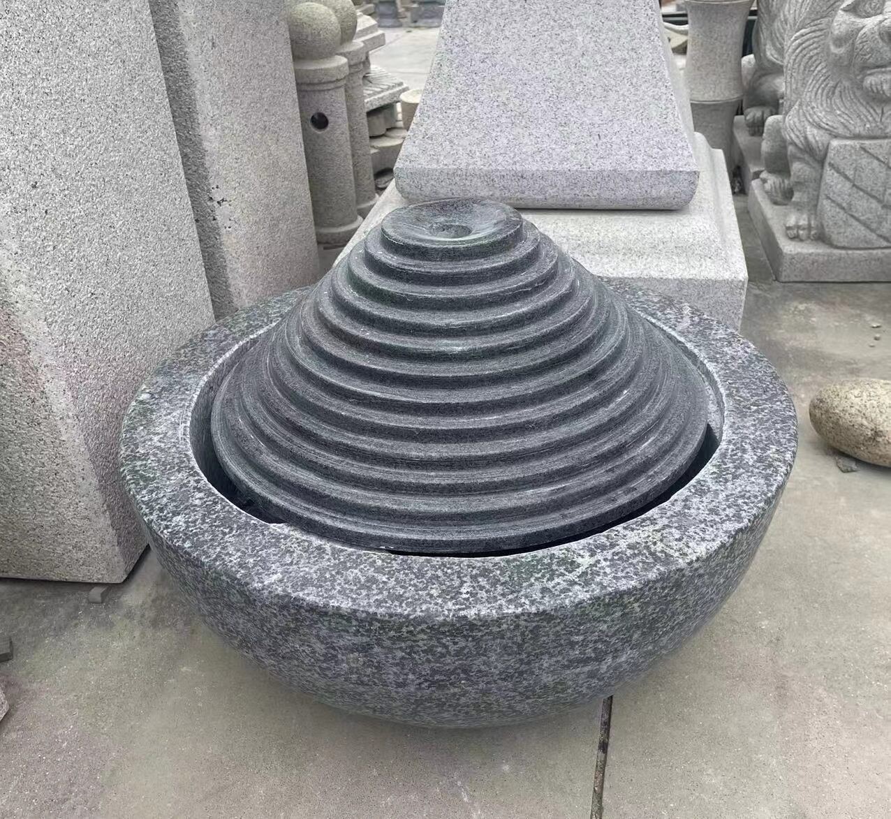 Natural Granite Water Feature - Pattern 21