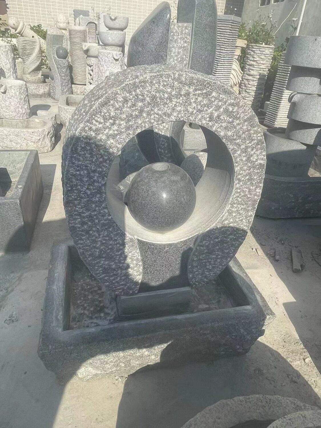 Natural Granite Water Feature - Pattern 8