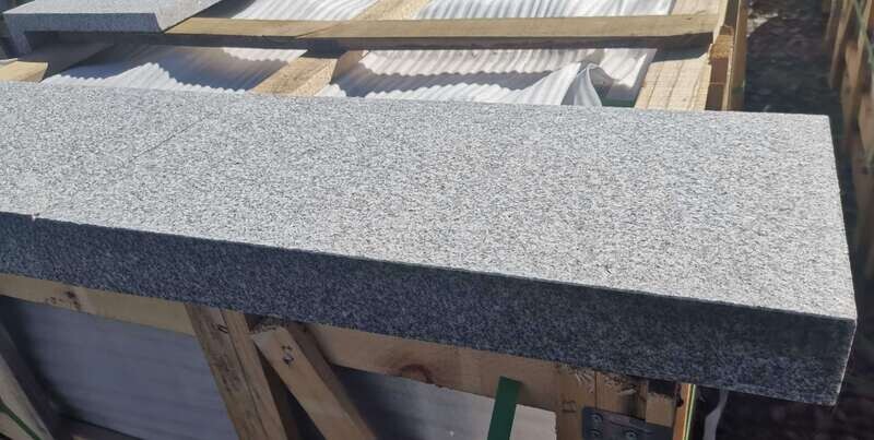 Light Grey Granite Drop Face Pool Coping- 600x300x30/70