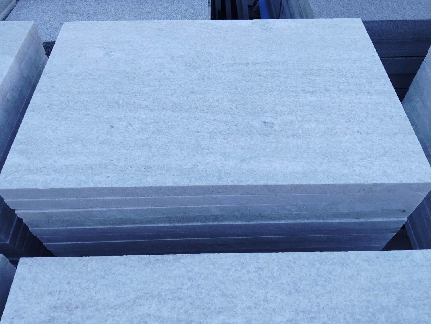 Prime Quality Quartzite Paver-600x400x25