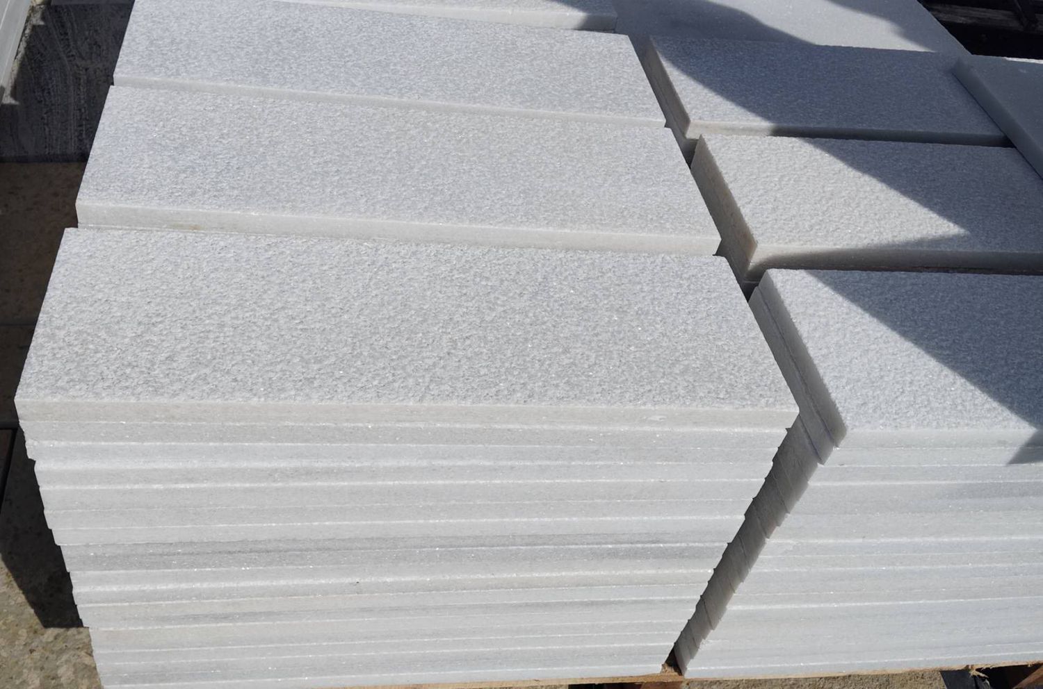White Quartzite Paver-600x200x23