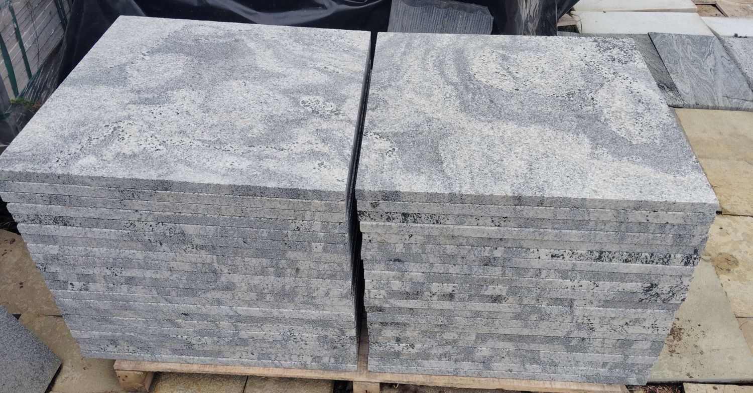 Snow Wave Granite Paver - 600x600x23