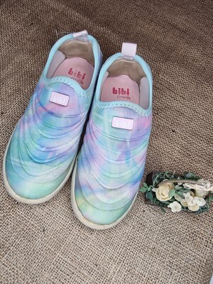 CHAMPIONES DE NIÑA, MARCA BIBI, TALLE 29.