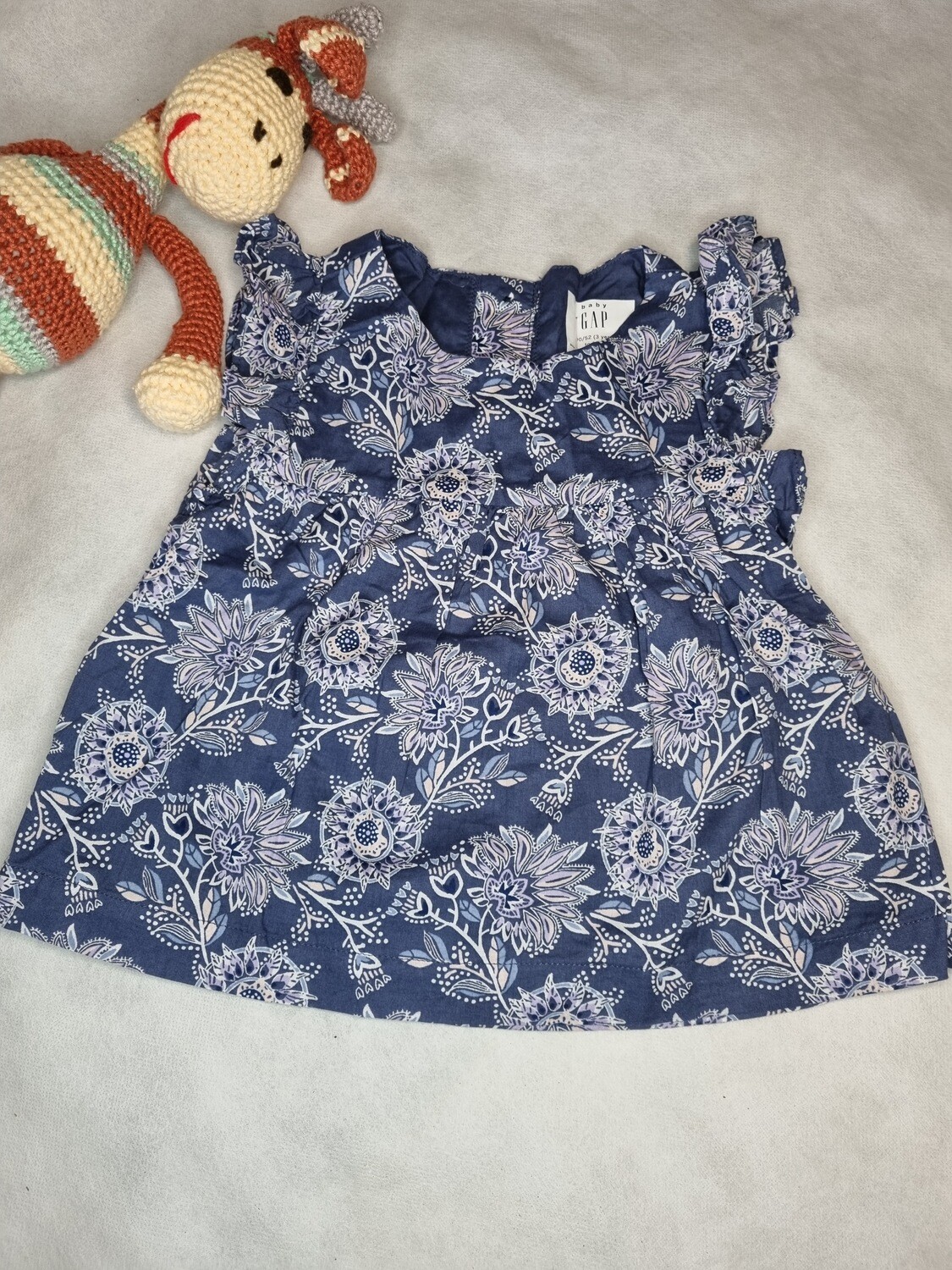 BLUSA MUSCULOSA, ESTILO CAMISA DE TELA ESTAMPADA, MARCA BABY GAP, TALLE 3