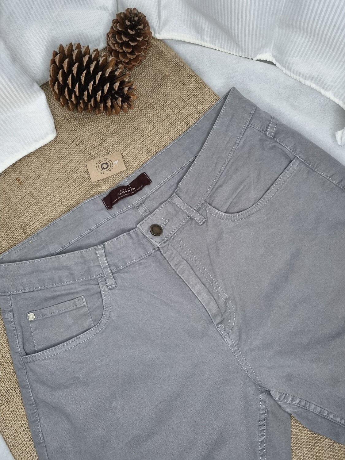 PANTALON DE COTTON, COLOR GRIS. MARCA ZARA MAN