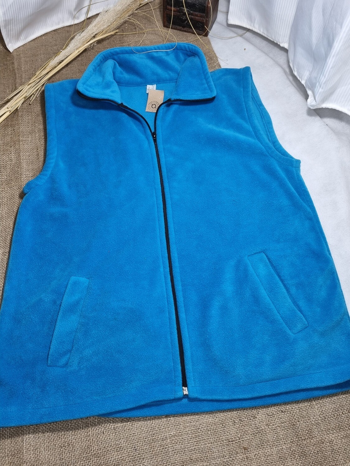 CHALECO POLAR, COLOR TURQUESA, TALLE 3 (L)