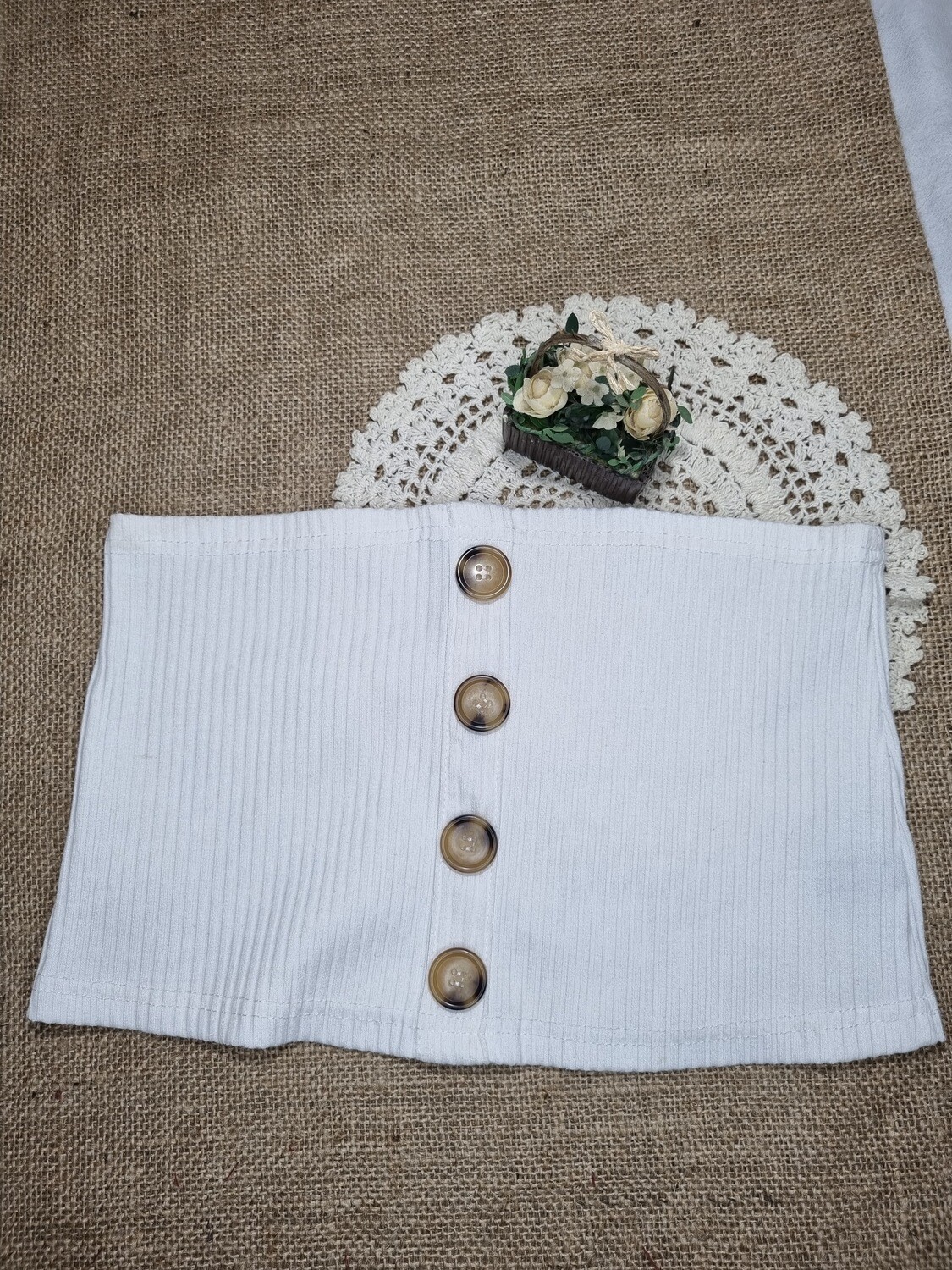 TOP BLANCO CON BOTONES, MARCA ZAFUL, TALLE M