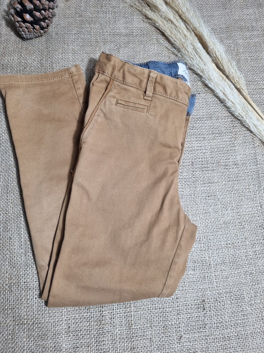 PANTALON DE COTTON ELASTIZADO, DE NIÑO, TALLE 4-5. MARGA HYM.