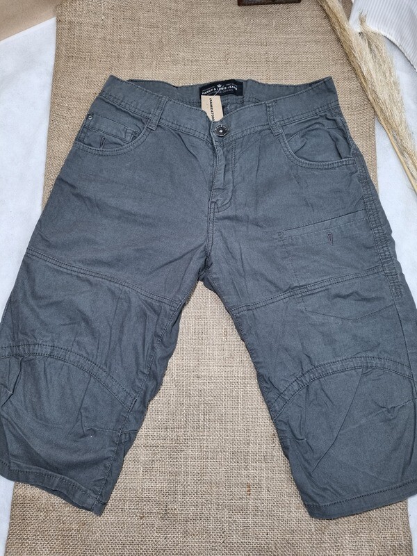 BERMUDA DE ALGODÓN, COLOR GRIS OSCURO, MARCA HARRIS &amp; LEWIS, TALLE 38