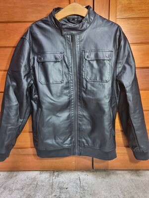 CAMPERA SIMIL CUERO, COLOR NEGRO, MARCA BLUESTEEL, TALLE XG - NUEVA SIN USO