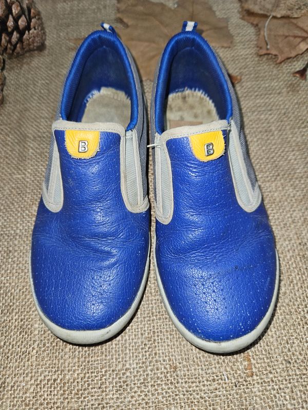 PANCHAS PARA NIÑO, EN CUERO. MARCA BIBI. TALLE 32