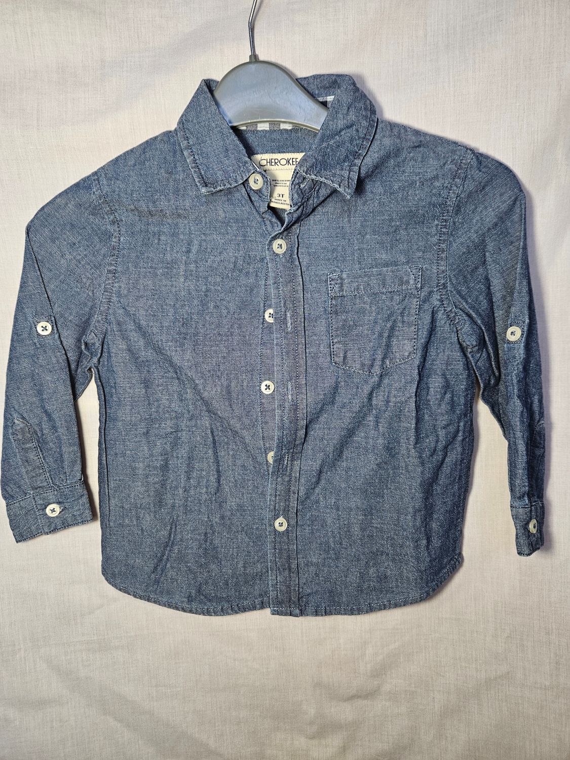 CAMISA DE JEAN FINO, MANGA LARGA, PARA NIÑA, MARCA CHEROKEE, TALLE 3T. IMPECABLE