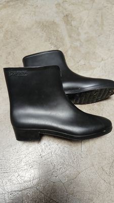 BOTAS PARA LLUVIA, CAÑA CORTA, TALLE 36. MARCA SUPERGOAL. NUEVAS SIN USO