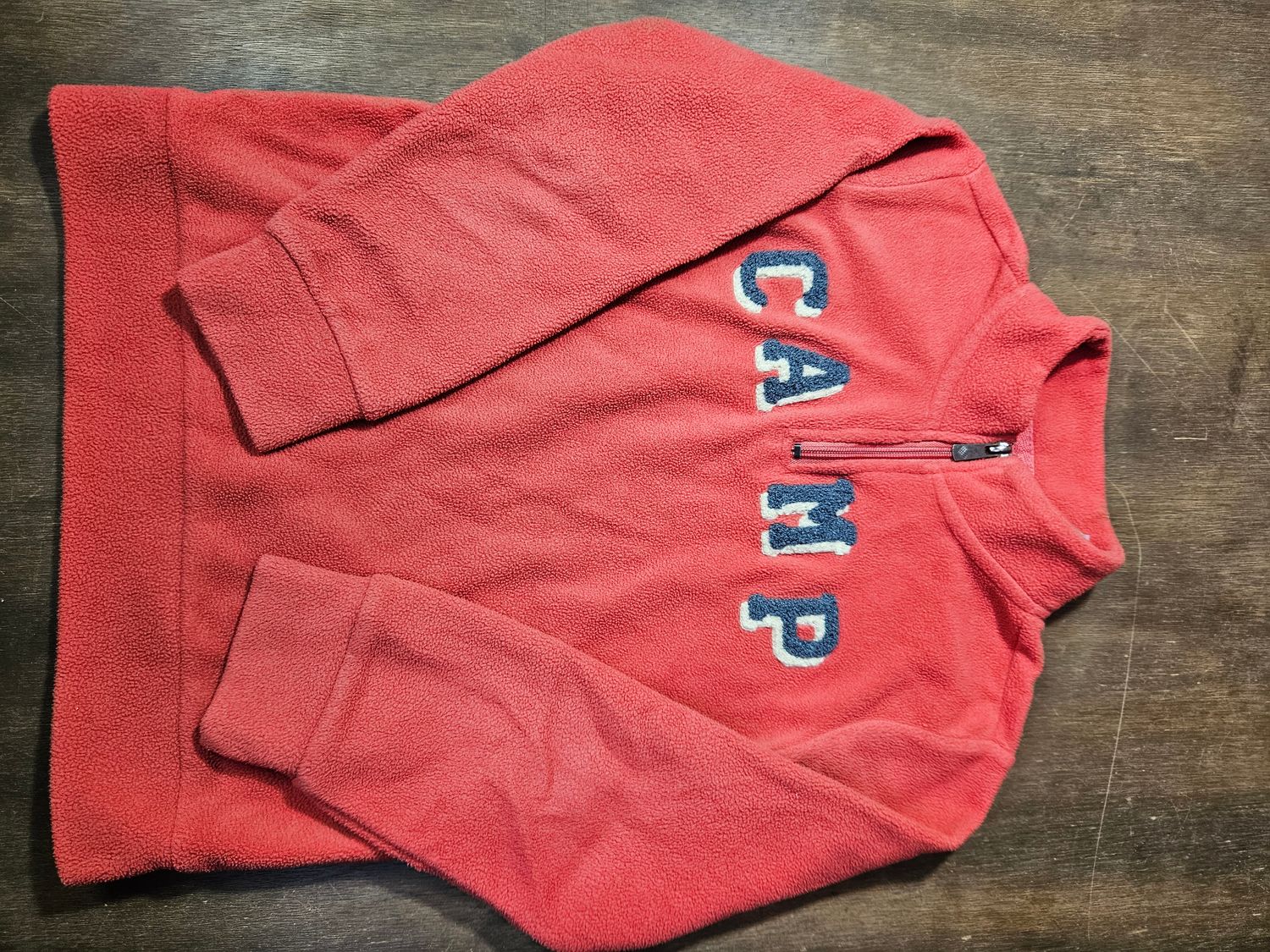BUZO POLAR, CON CIERRE EN EL CUELLO, COLOR TERRACOTA, TALLE 8, MARCA BAS
