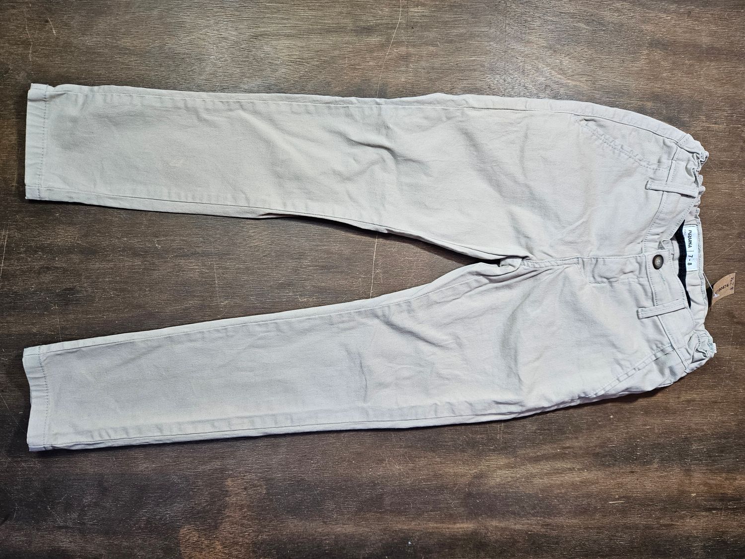 PANTAL�N PARA NI�O, EN GABARDINA, ELASTIZADO, COLOR BEIGE, MARCA FUZARKA, TALLE 7-8