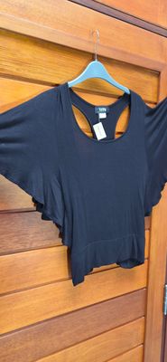 BLUSA PARA DAMA, MANGA MURCIELAGO, ESPALDA CRUZADA. COLOR NEGRO. MARCA TITS, TALLE L