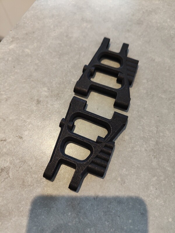 Kyosho Ultima Andy's style rear arms (pair)