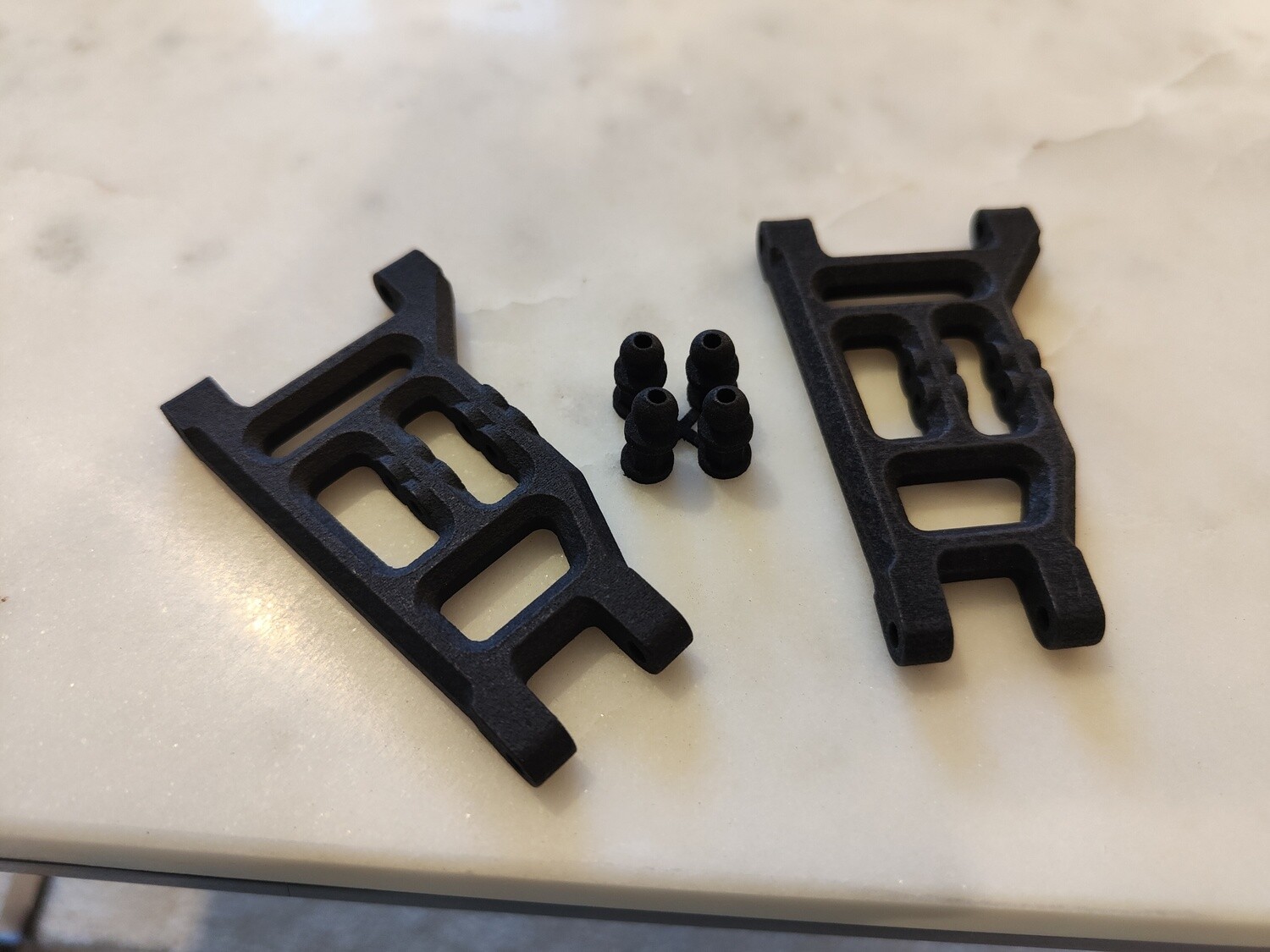 Losi JrX2 series Andy's style front wishbones (pair)