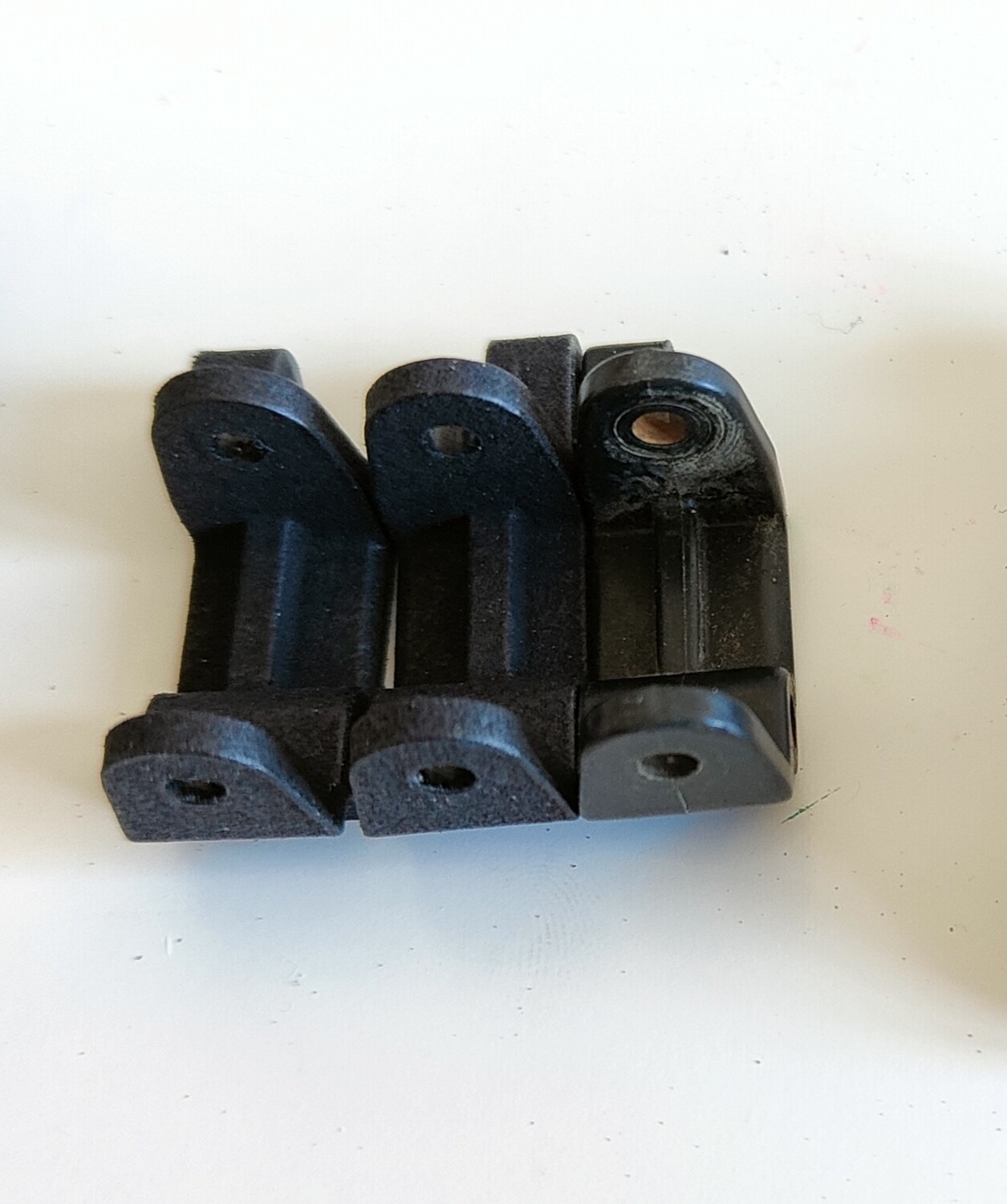 Losi LXT front uprights, pair