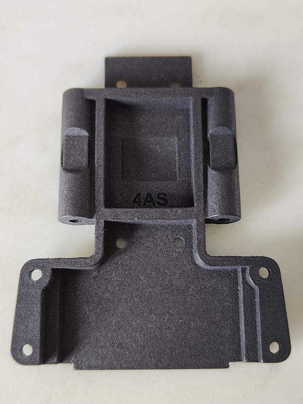 Losi XX/XXT rear pivot plate, 4° anti-squat