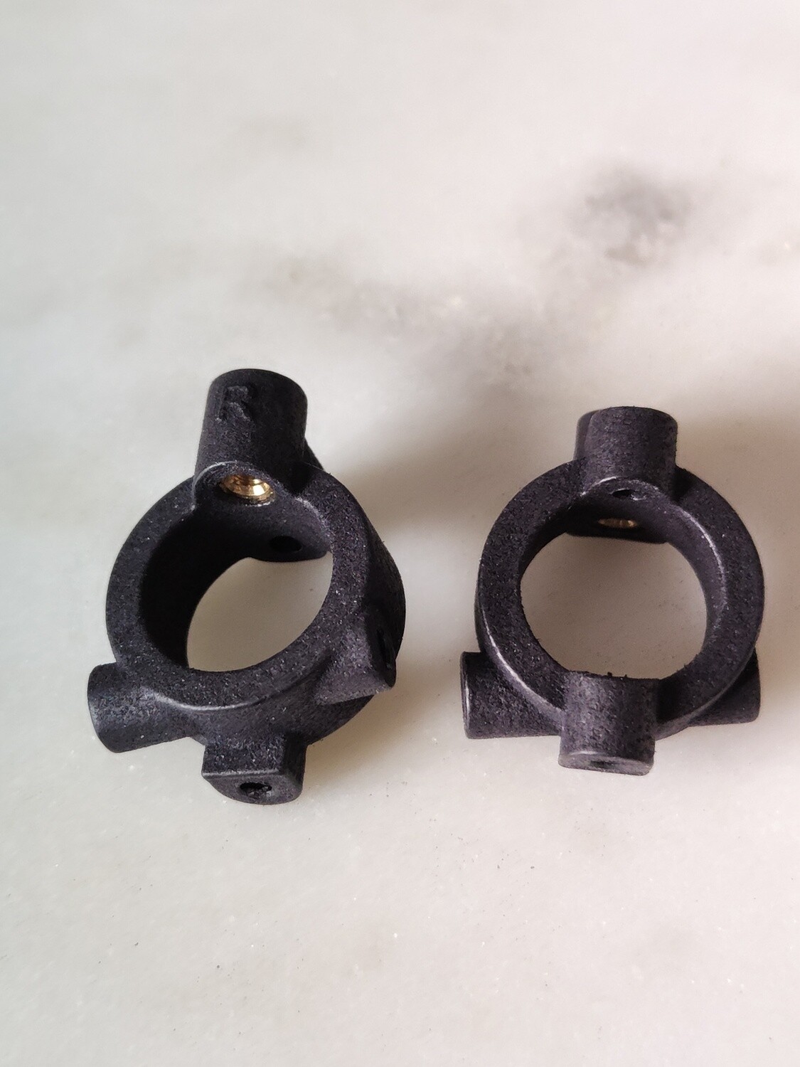 Losi XX4 front uprights, pair